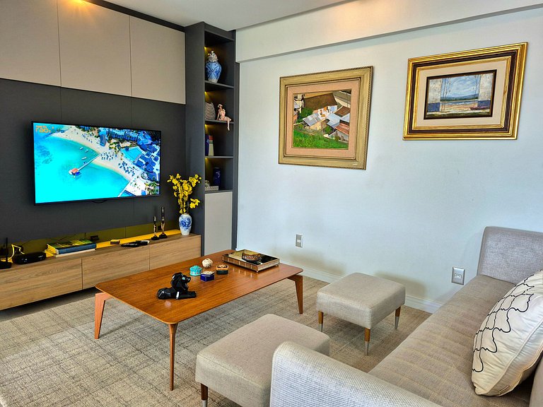 Charmoso Frente Mar Barra Sul |2 Quartos |CURTA163