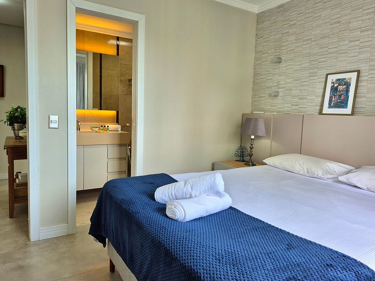 Charming Oceanfront Barra Sul •2 Bedrooms| CURTA163
