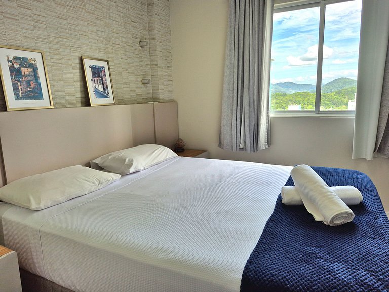 Charmoso Frente Mar Barra Sul |2 Quartos |CURTA163