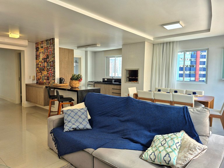 CURTA! | 167 | Amplo | 3 Q | Churrasqueira | 2 Vg