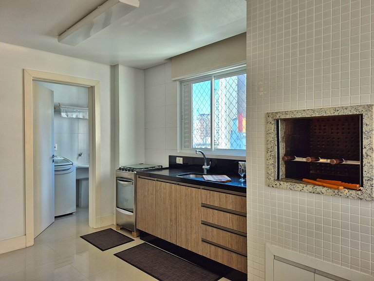 CURTA! | 167 | Amplo | 3 Q | Churrasqueira | 2 Vg