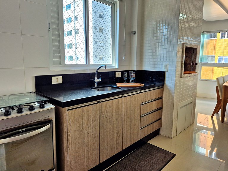 CURTA! | 167 | Amplo | 3 Q | Churrasqueira | 2 Vg