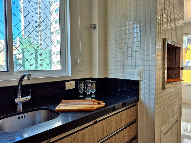 CURTA! | 167 | Amplo | 3 Q | Churrasqueira | 2 Vg