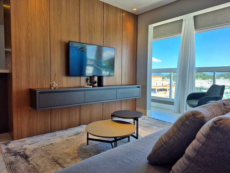 CURTA |149| Vista Mar 2 Suítes | Brava Arts