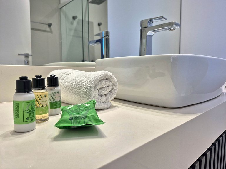 Vista Mar 2 Suítes |Brava Arts |CURTA149