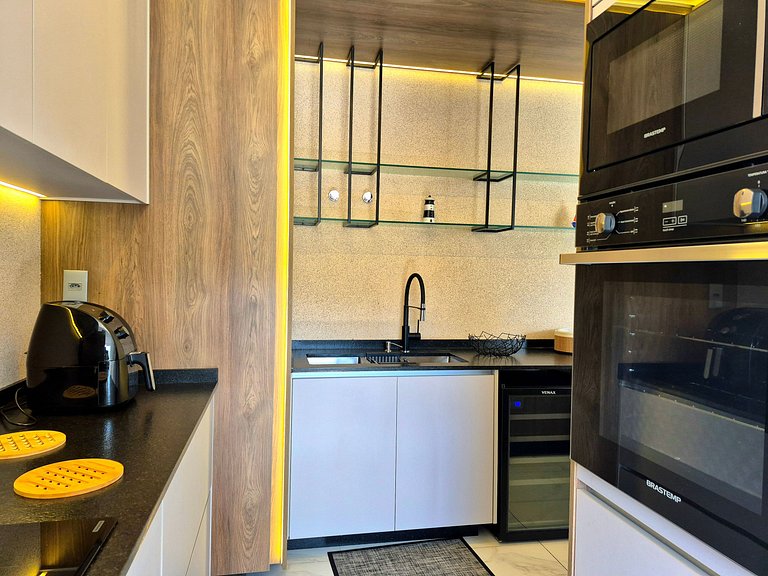 CURTA!|138| Brava Arts 2 Suítes | Vista 360°