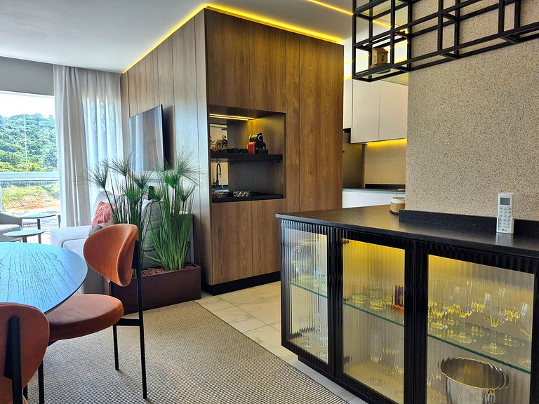 CURTA!|138| Brava Arts 2 Suítes | Vista 360°