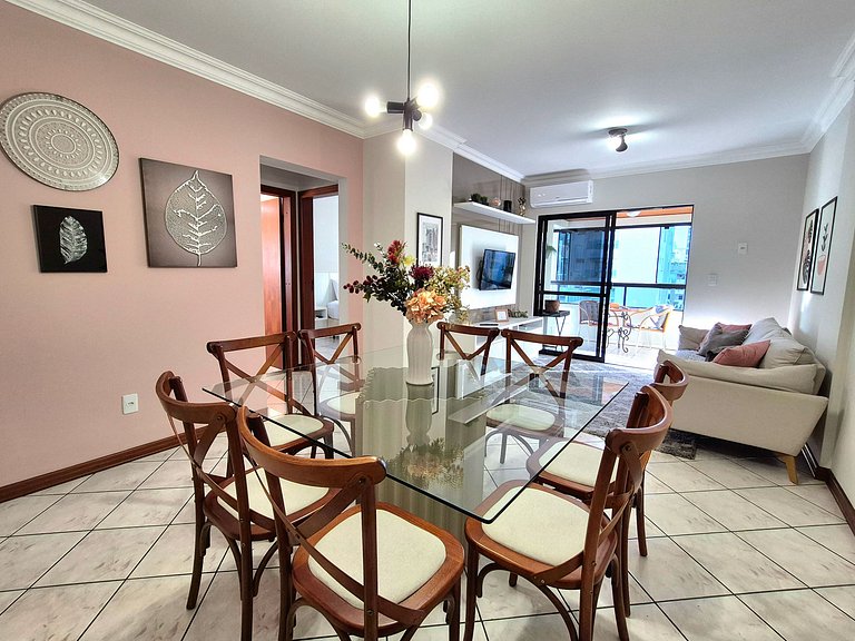 LIKE! | 210 | 3 Bedrooms | Gourmet Balcony | Downtown
