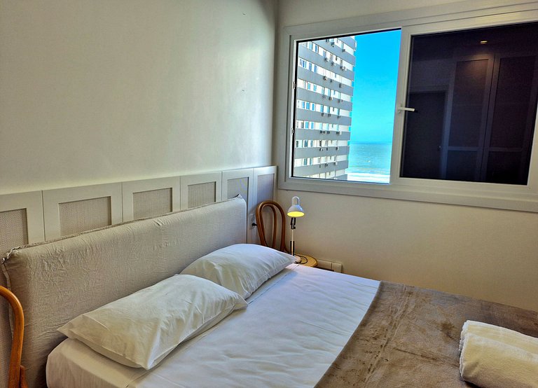 Elegante 4 Suítes | Quadra & Vista Mar |CURTA211