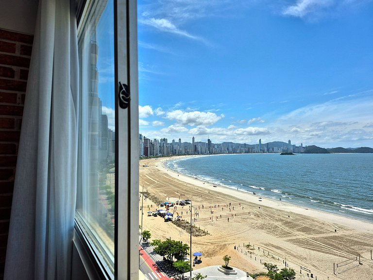 2 Quartos| Beira Mar & Pé na Areia |CURTA213