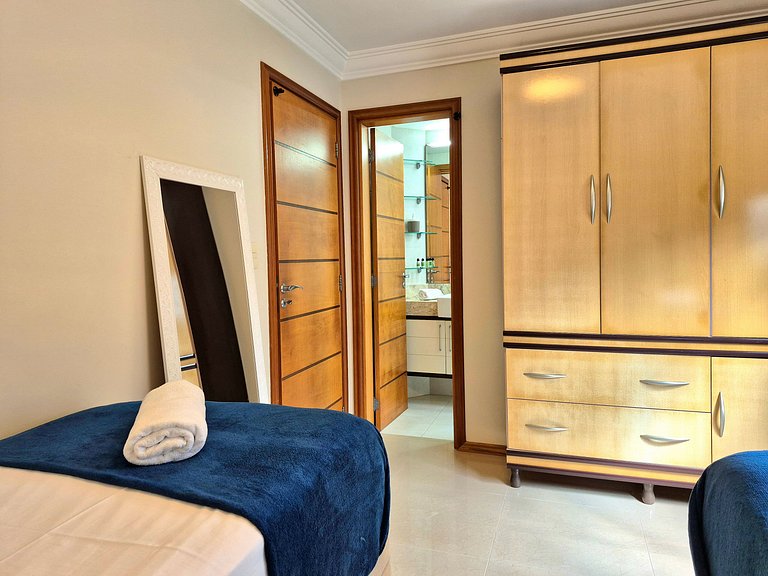 CURTA!|214| 2 Suítes | Sacada com Churrasqueira