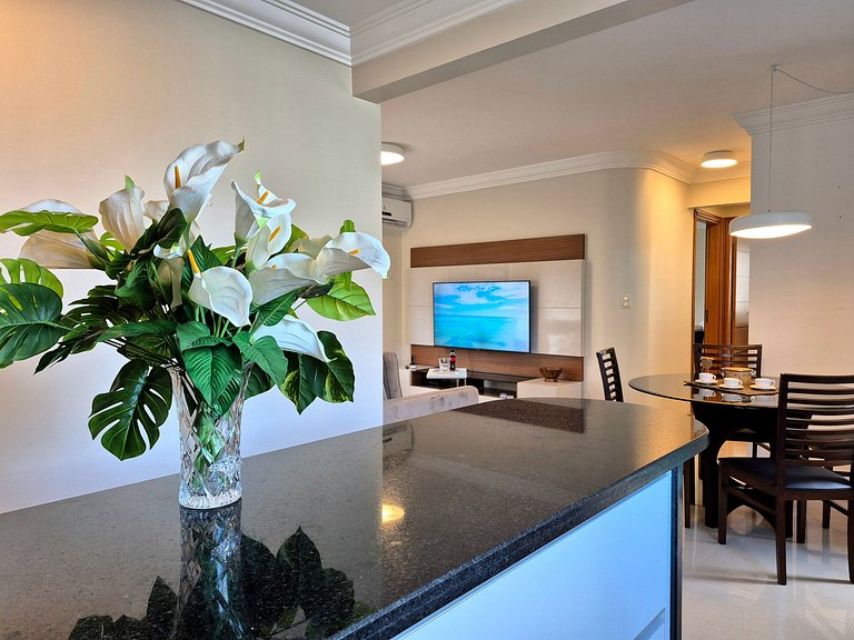 Sacada com Churrasqueira| 2 Suítes |CURTA214