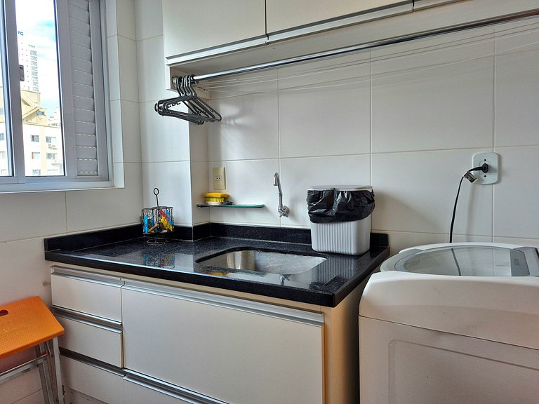 CURTA!|214| 2 Suítes | Sacada com Churrasqueira