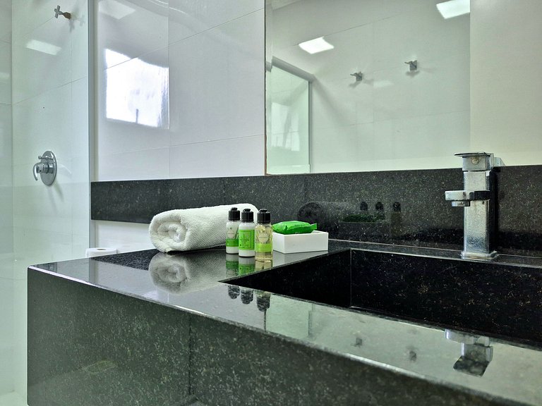 Sofisticado & Espaçoso 3 Suítes Central |CURTA175