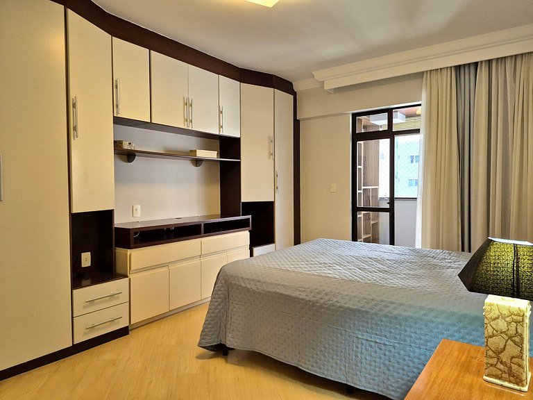 CURTA!|219| 3 Suítes| Espaçoso a 300m praia