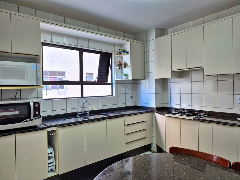 CURTA!|219| 3 Suítes| Espaçoso a 300m praia