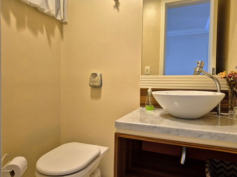 CURTA!|219| 3 Suítes| Espaçoso a 300m praia