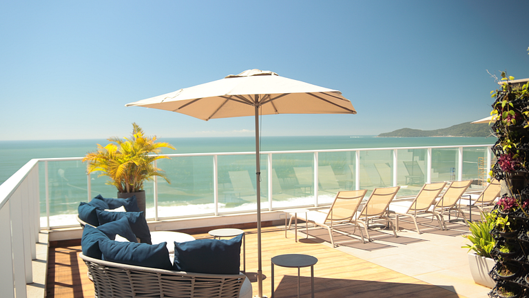 CURTA!|151| BravaArts | 2 suítes | Vista Mar