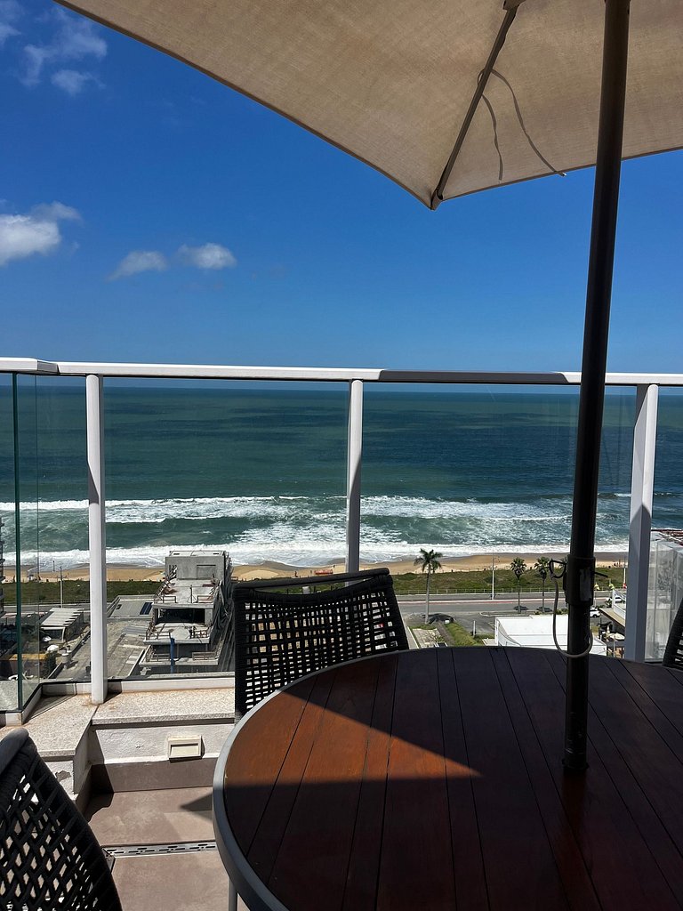 CURTA!|151| BravaArts | 2 suítes | Vista Mar