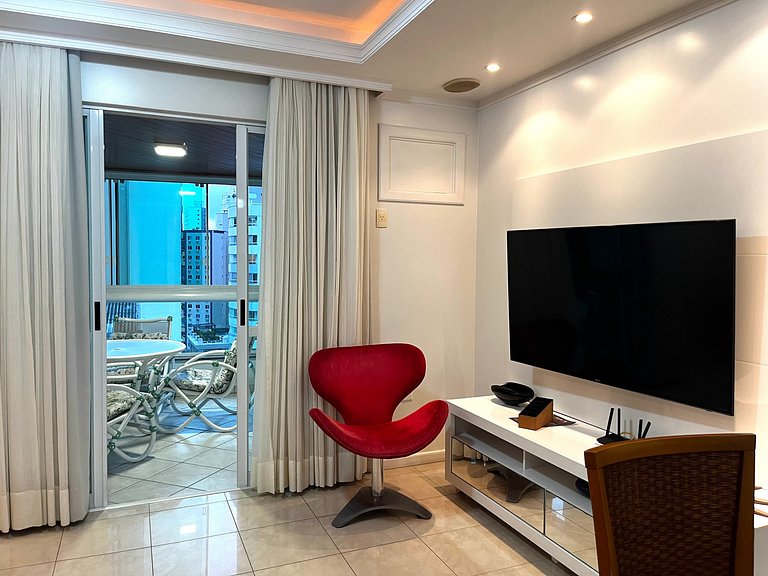 CURTA! | 172 | Quadra Mar | 3 Quartos (2 Suítes)