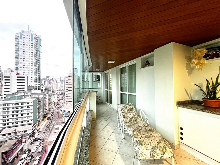 CURTA! | 172 | Quadra Mar | 3 Quartos (2 Suítes)