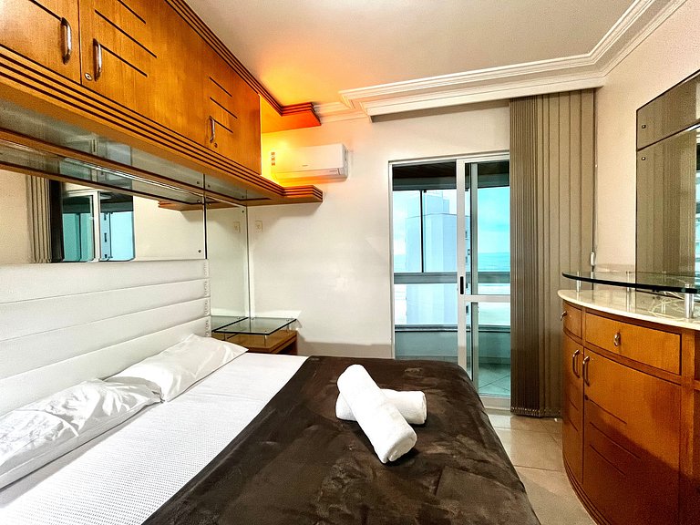 CURTA! | 172 | Quadra Mar | 3 Quartos (2 Suítes)