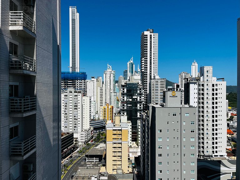 CURTA!|220| Amplo e Completo ao Lado da SmartFit