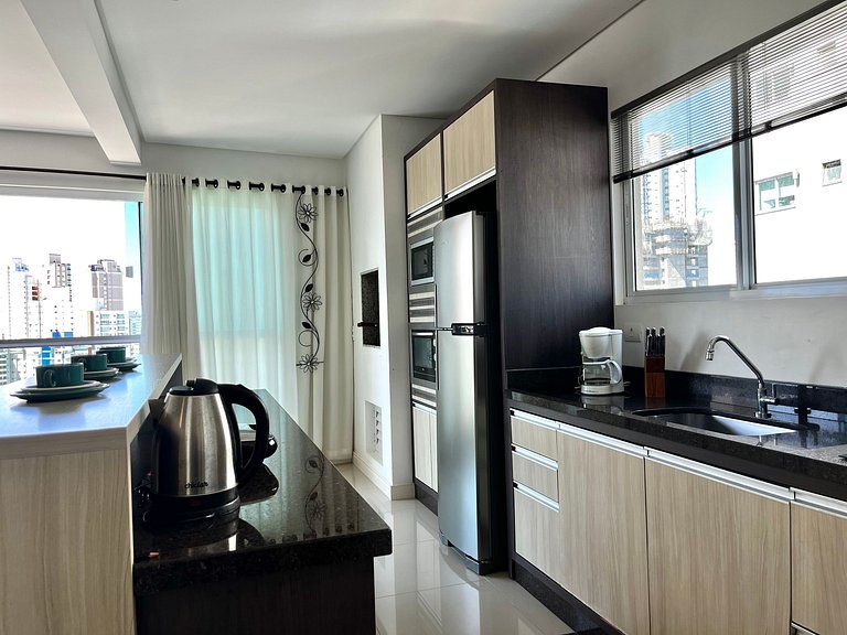 CURTA!|220| Amplo e Completo ao Lado da SmartFit