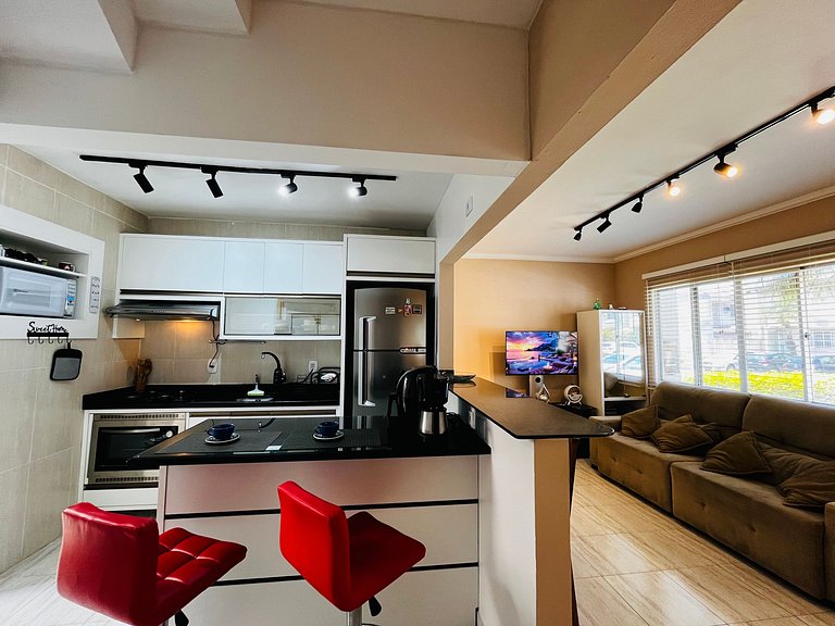 (221) Casa Condomínio |Praia Amores & Brava | Pátio Playgrou