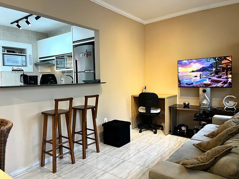 (221) Casa Condomínio |Praia Amores & Brava | Pátio e Gramad