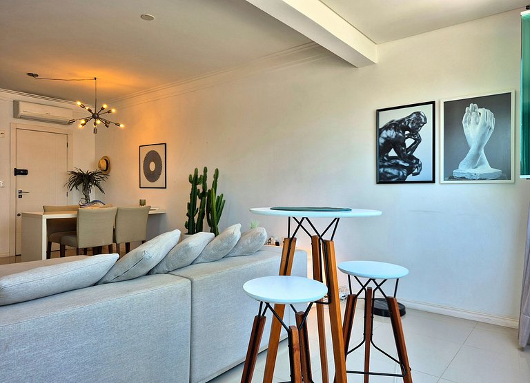 Luxo Contemporâneo 2 Suítes & Piscina |CURTA193