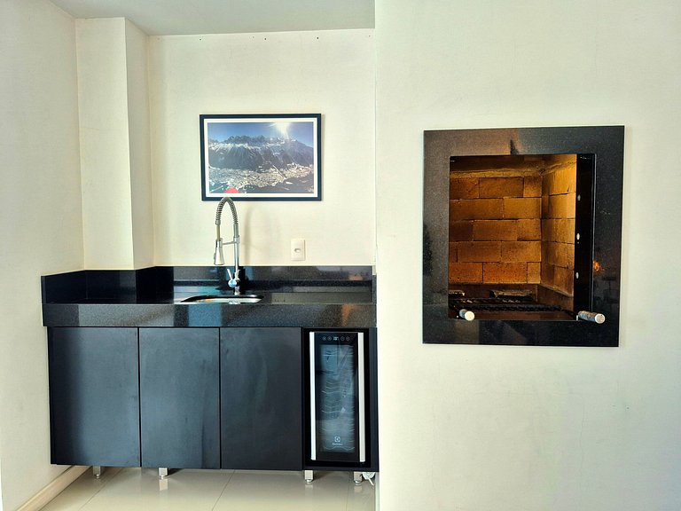 Luxo Contemporâneo 2 Suítes & Piscina |CURTA193