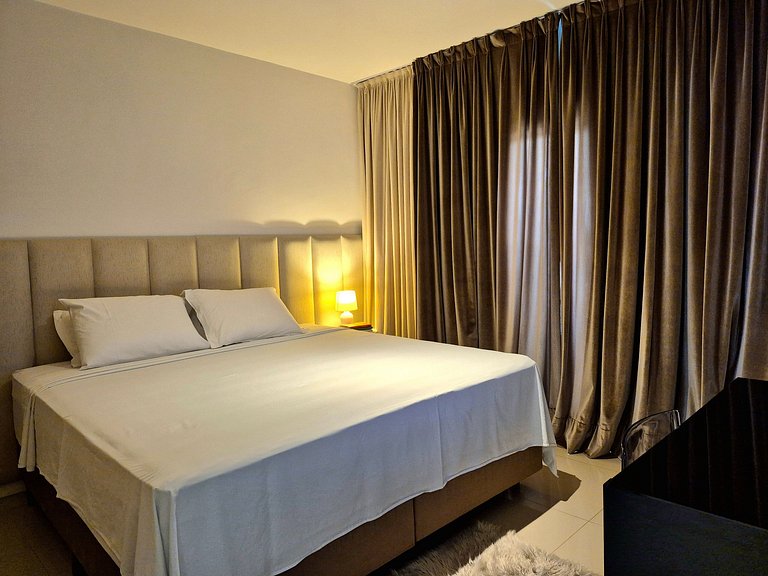 CURTA!|193| Luxo Contemporâneo 2 Suítes | Piscina