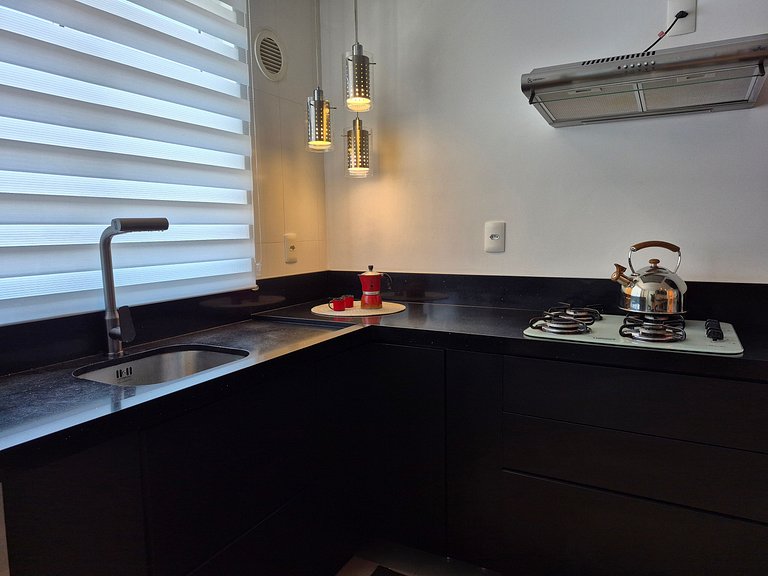 Luxo Contemporâneo 2 Suítes & Piscina |CURTA193