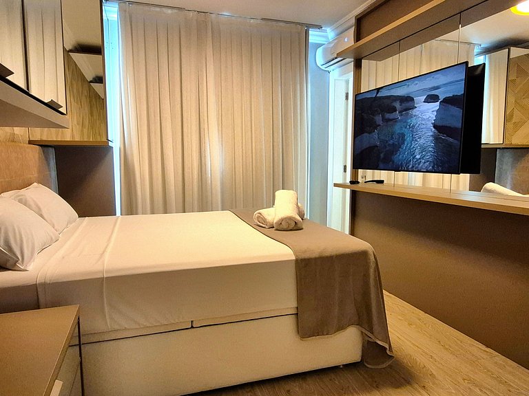 CURTA!|224| 2Q Terraço com Piscina | Pontal Norte