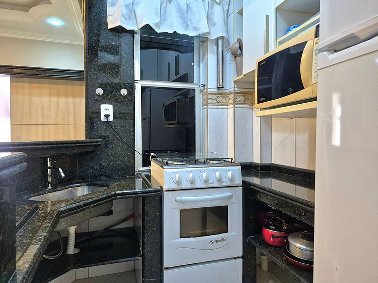 CURTA!|226| 2Q| Central Av. Brasil | 200m Praia