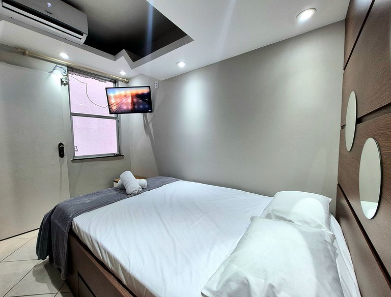 CURTA!|226| 2Q| Central Av. Brasil | 200m Praia