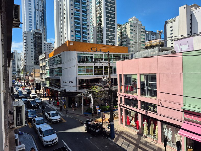 CURTA!|226| 2Q| Central Av. Brasil | 200m Praia