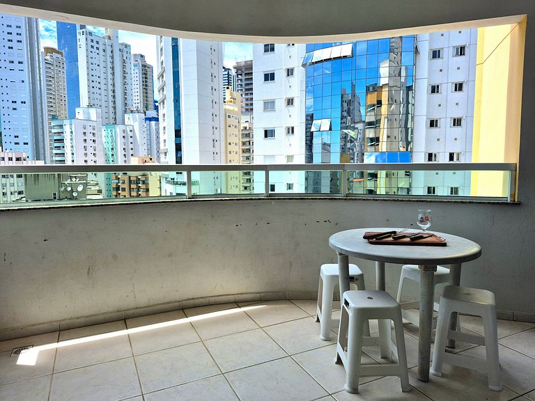 CURTA!|229| 3Q Sacada com Churrasqueira | Central