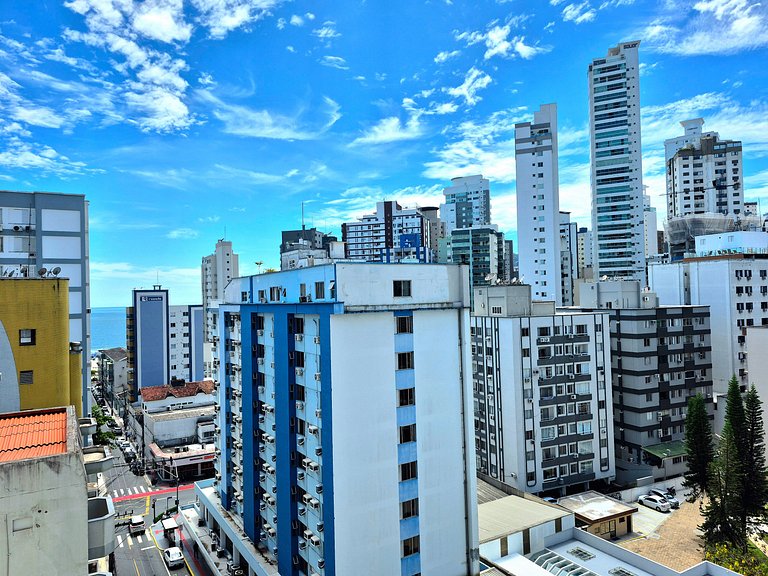 CURTA!|229| 3Q Sacada com Churrasqueira | Central