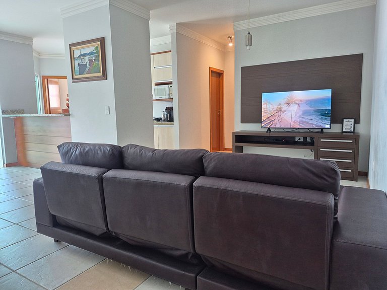 CURTA!|229| 3Q Sacada com Churrasqueira | Central