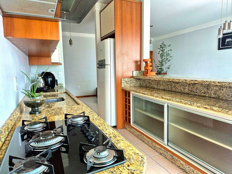 CURTA!|229| 3Q Sacada com Churrasqueira | Central