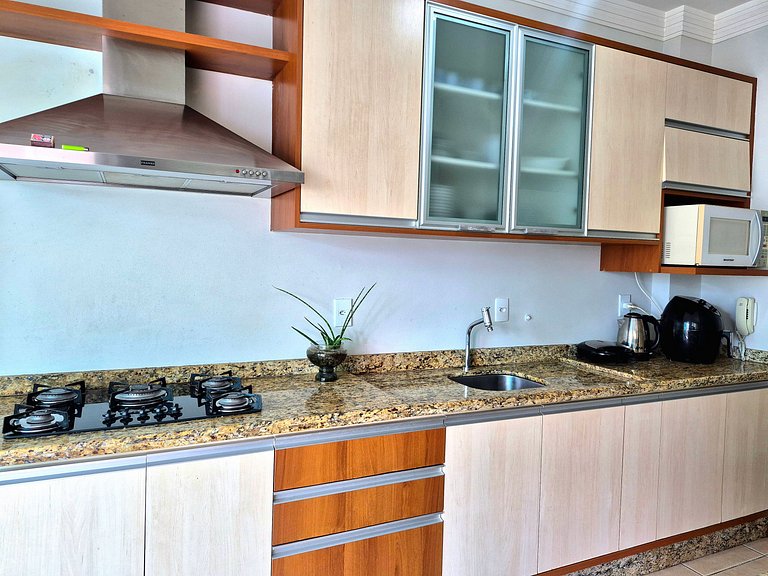 CURTA!|229| 3Q Sacada com Churrasqueira | Central