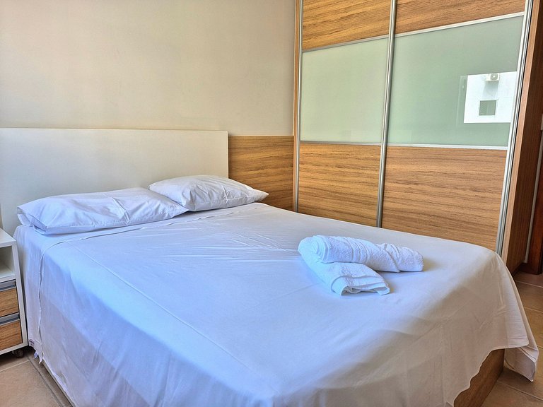 Sacada Ampla com Churrasqueira 3 Quartos |CURTA229