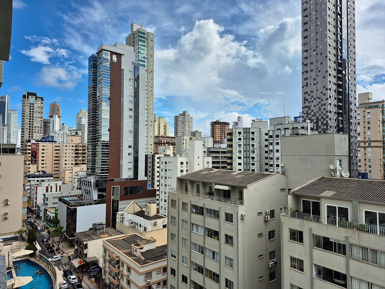 CURTA! | 172 | Quadra Mar | 3 Quartos (2 Suítes)