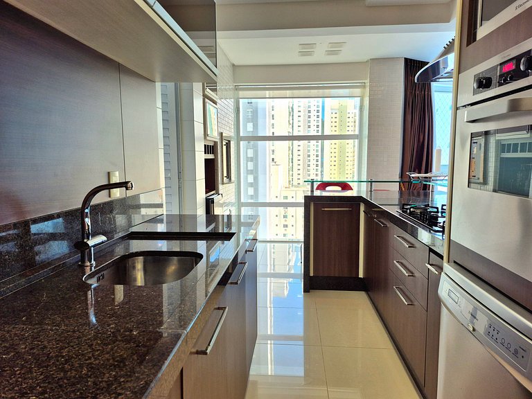 CURTA!|189| 3Q Versailles Conforto |Roda Gigante