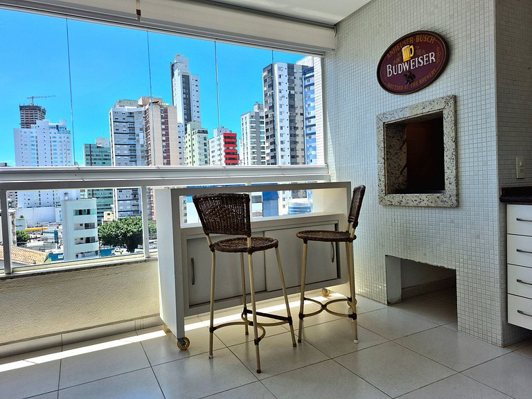 Balcony with Barbecue Grill | Central Area 2 Suites | CURTA1