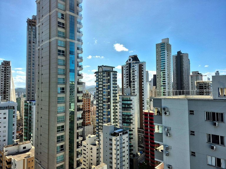 Quadra Mar Central c/ Vista Praia 2Q |CURTA232