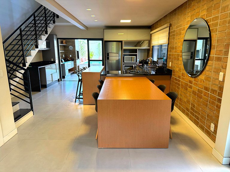 CURTA!|234| Casa 3Q| Churrasqueira c/ Piscina