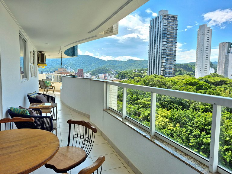 Quadra Mar 3 Quartos & Vaga |Vista Livre |CURTA235